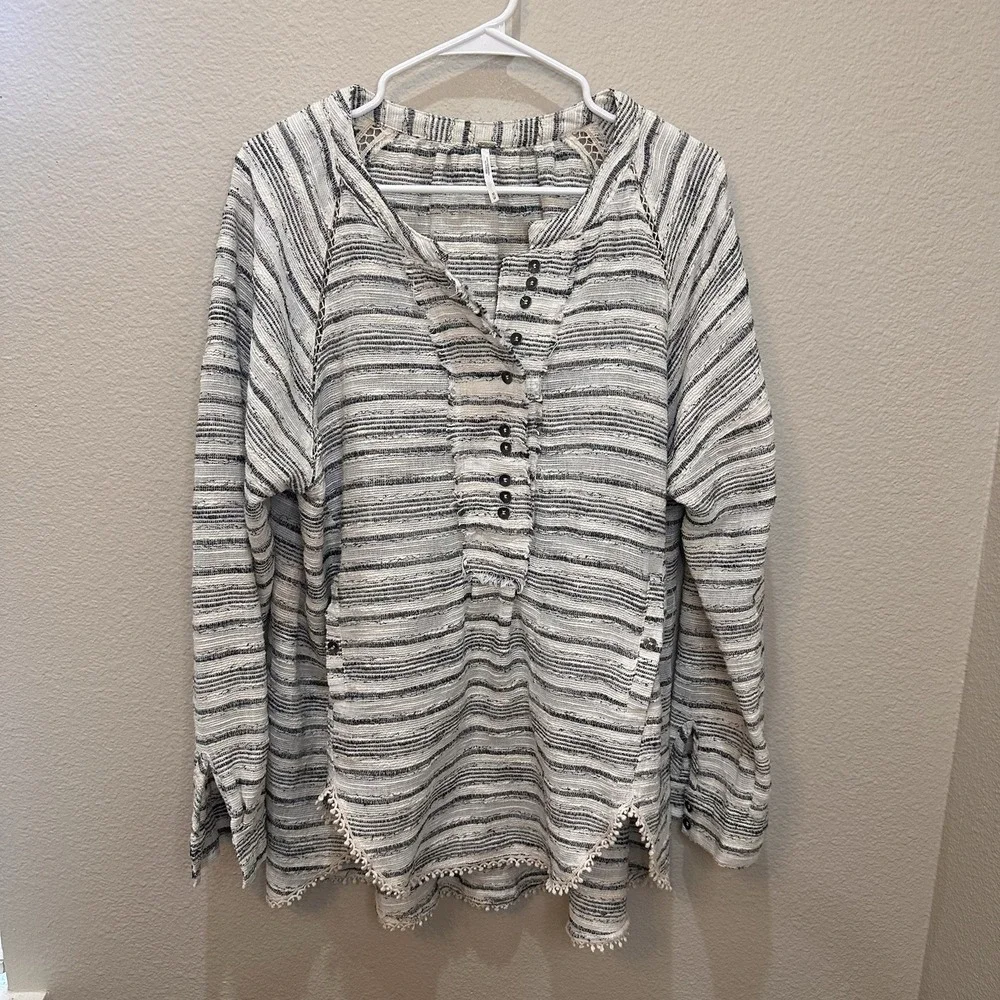 Free People Tweed Hideaway Striped Henley Tunic Top M Beach Boho Casual Oversize